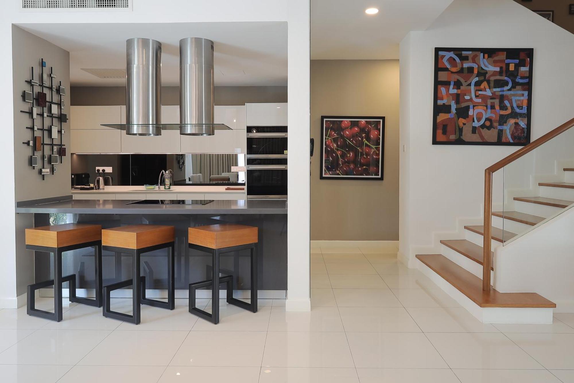 The Riyaz Lavanya Langkawi Pantai Cenang  Eksteriør bilde A modern kitchen