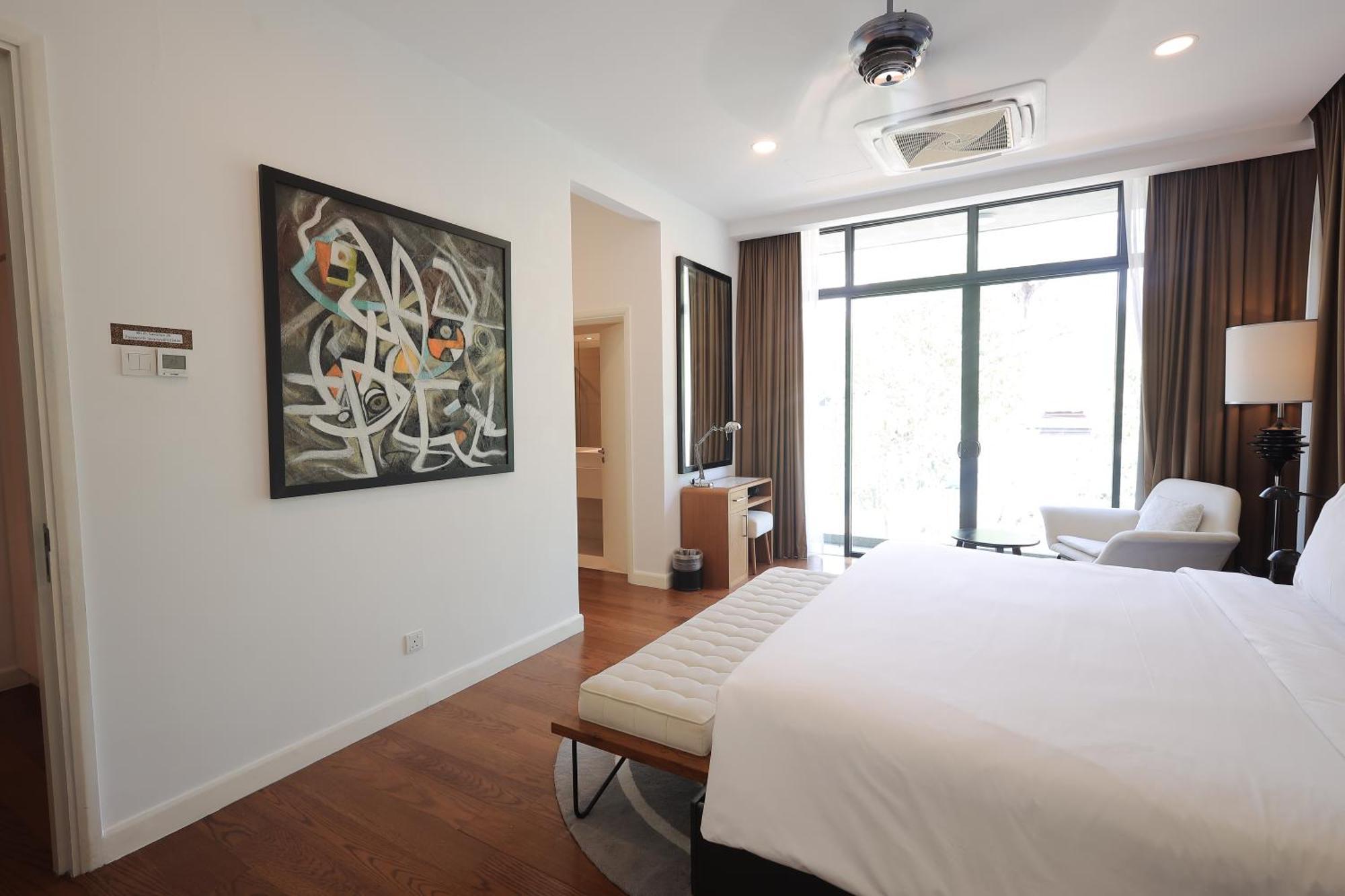 The Riyaz Lavanya Langkawi Pantai Cenang  Eksteriør bilde A bedroom at the hotel