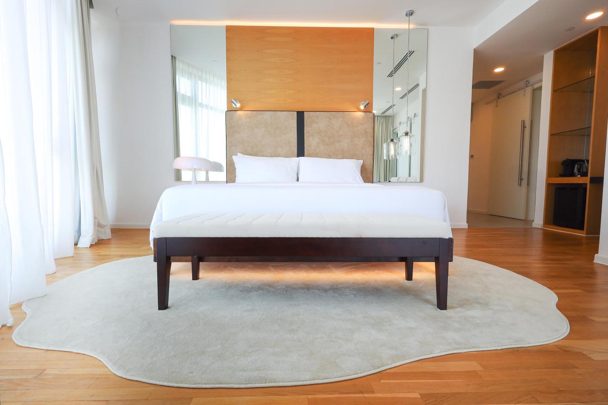 The Riyaz Lavanya Langkawi Pantai Cenang  Eksteriør bilde A bedroom at the hotel